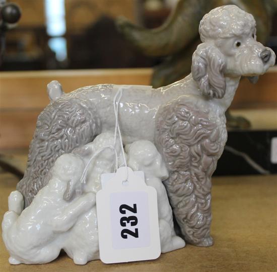 Lladro poodle & pups